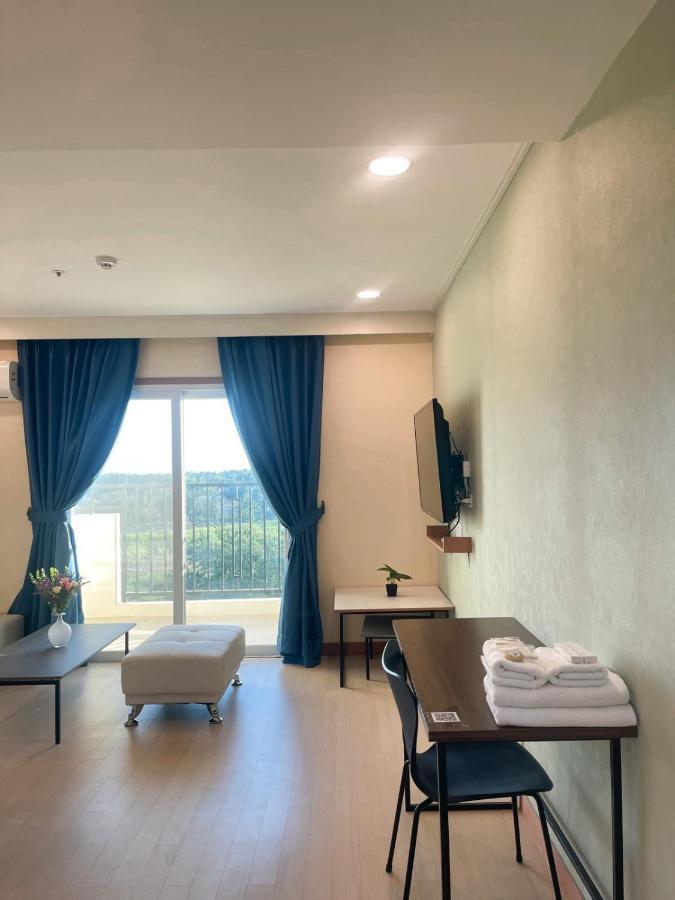 On Hotel Friendship Анхелес Экстерьер фото
