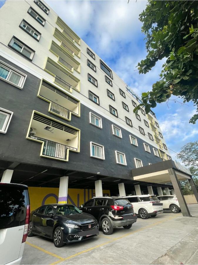 On Hotel Friendship Анхелес Экстерьер фото